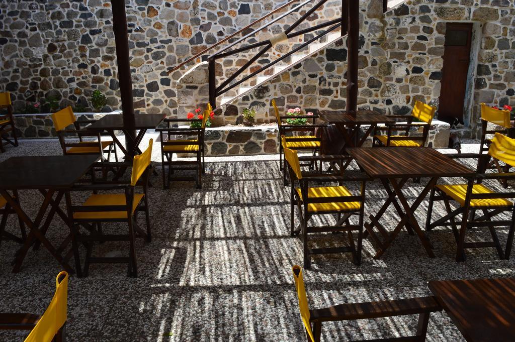 Romantzo Mandraki  Bagian luar foto