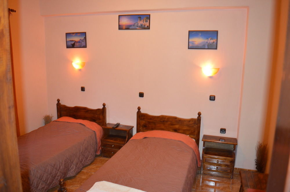 Romantzo Mandraki  Bagian luar foto